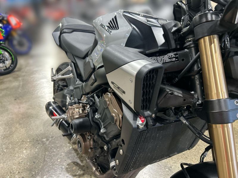 Used 2024 Honda CB650R ABS Image 23