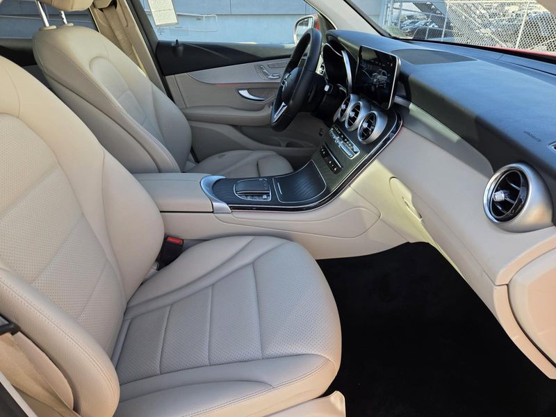 Used 2022 Mercedes-Benz GLC 300 SUV