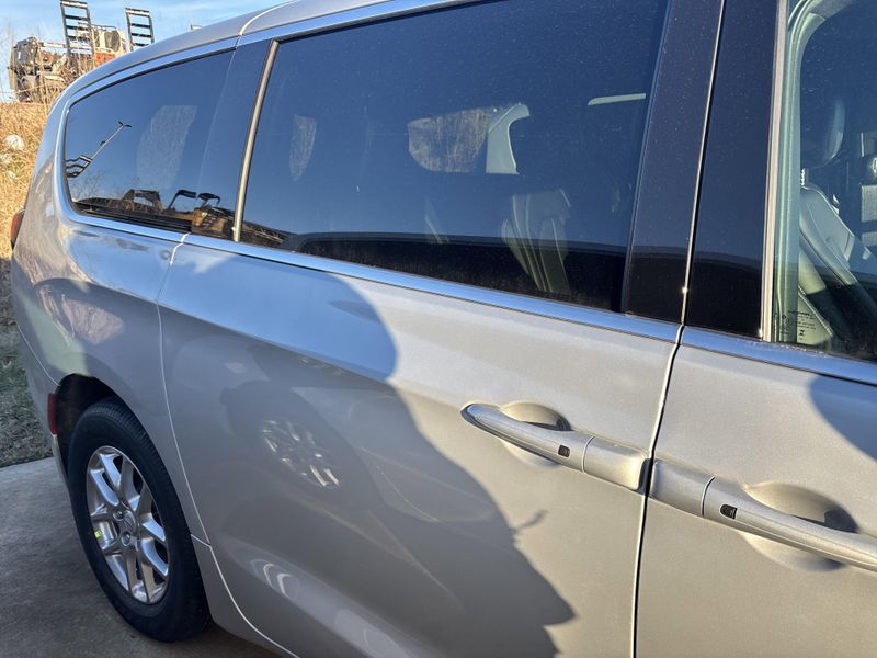 New 2026 Chrysler Pacifica SelectImage 5