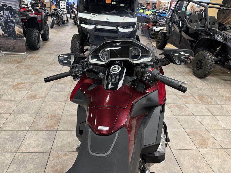 Used 2023 Honda GOLD WING TOUR Image 25