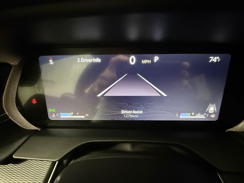 Used 2025 Jeep Grand Cherokee L LaredoImage 25