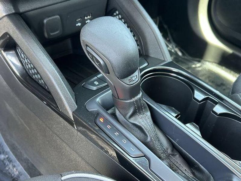 Used 2025 Chevrolet Trailblazer LSImage 28
