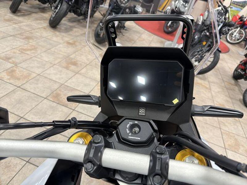 New 2024 Suzuki V-STROM 800DE Image 20