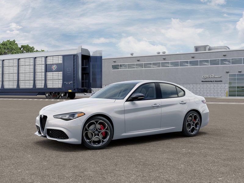New 2026 Alfa Romeo GiuliaImage 1
