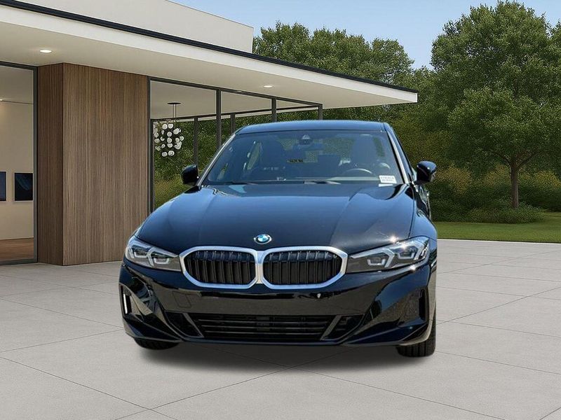 Used 2024 BMW 3 Series 330iImage 3