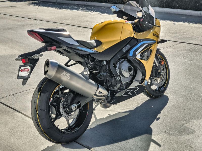 New 2027 Suzuki GSX-R1000 40TH ANNIVERSARY EDITION Image 17
