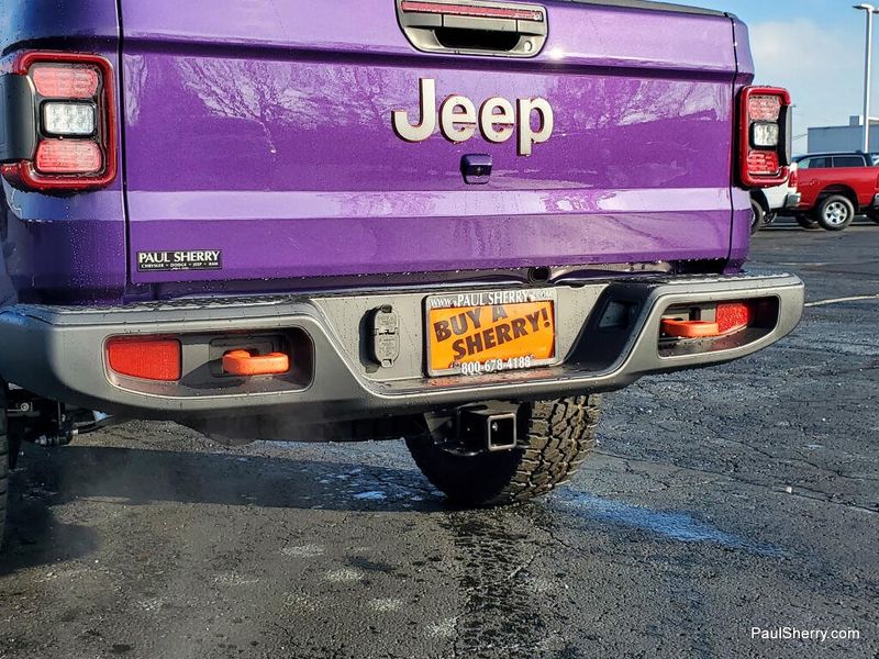 New 2026 Jeep Gladiator Mojave 4x4