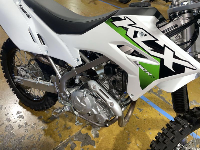New 2026 Kawasaki KLX230R S Image 13