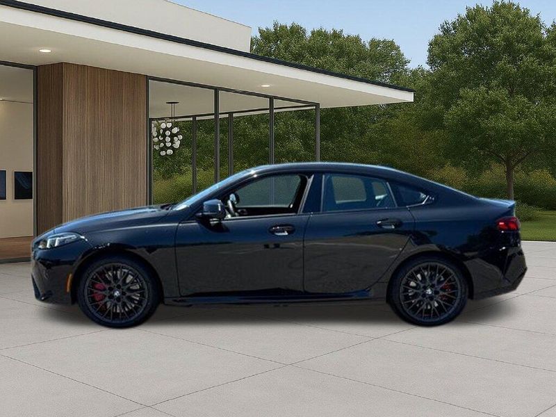 Used 2026 BMW 2 Series M235i xDriveImage 13
