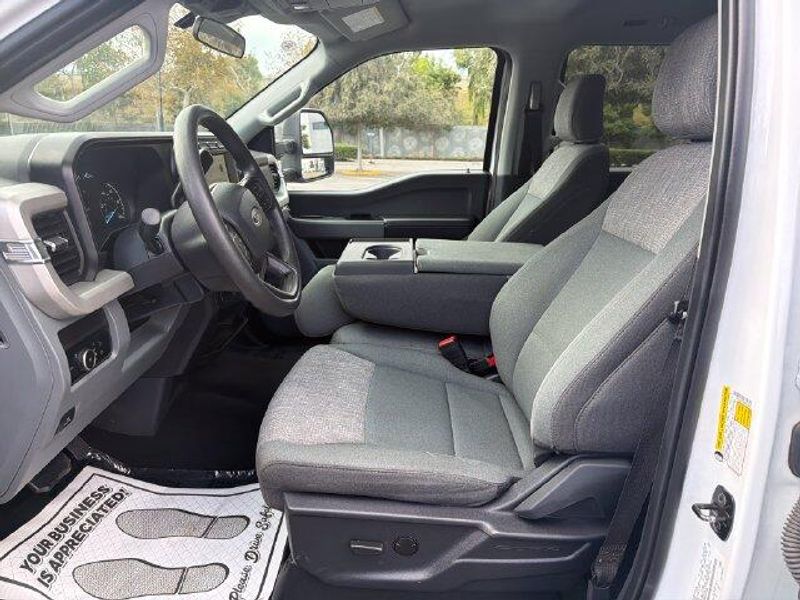 Used 2024 Ford F-250 XLTImage 9
