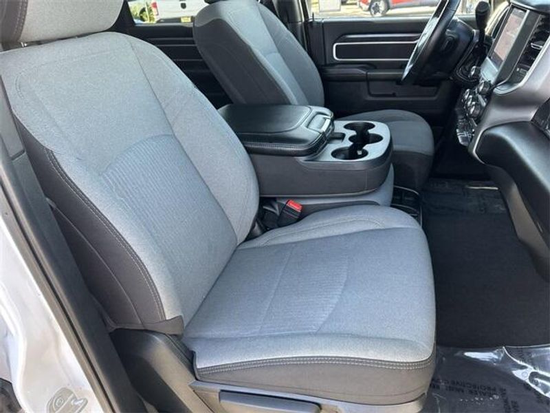 Used 2024 RAM 3500 Big HornImage 11