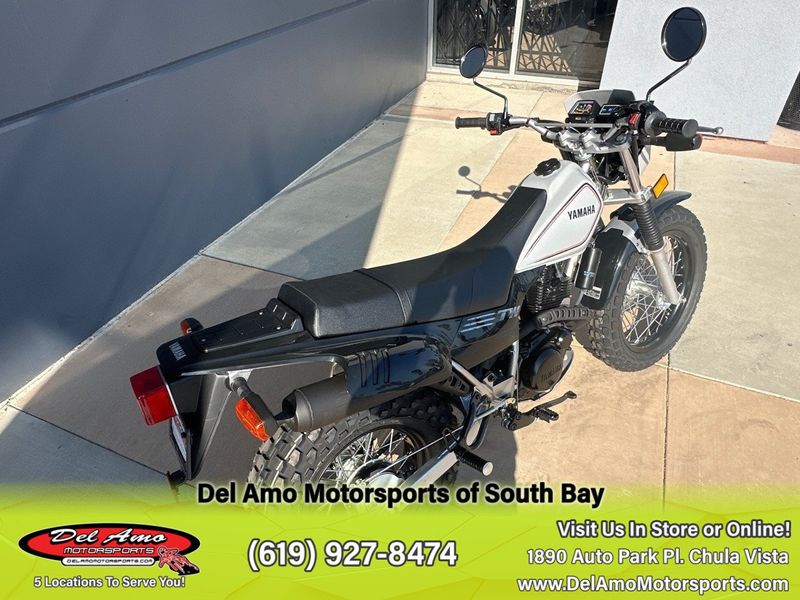 2024 Yamaha TW200R1C  in a GALLANT GRAY exterior color. Del Amo Motorsports of South Bay (619) 547-1937 delamomotorsports.com 