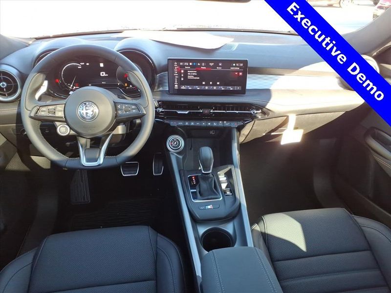 New 2025 Alfa Romeo Tonale AwdImage 12