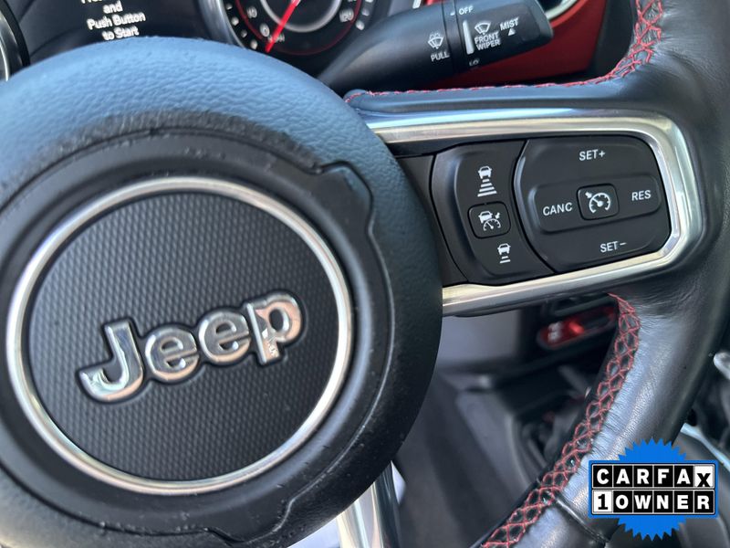 Used 2022 Jeep Gladiator RubiconImage 21
