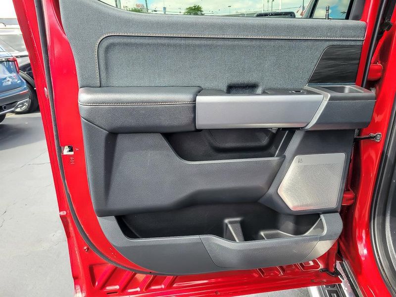 2024 Ford F-150 Lariat photo 20