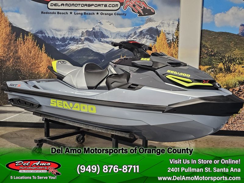 2024 Sea-Doo RXT-X 325 (SOUND SYSTEM) Image 10