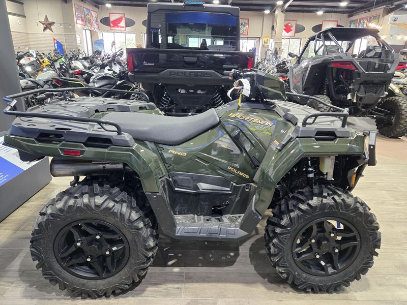 NEW 2026 POLARIS SPORTSMAN 570 PREMIUM 40TH ANNIVERSARY EDITION Image 2