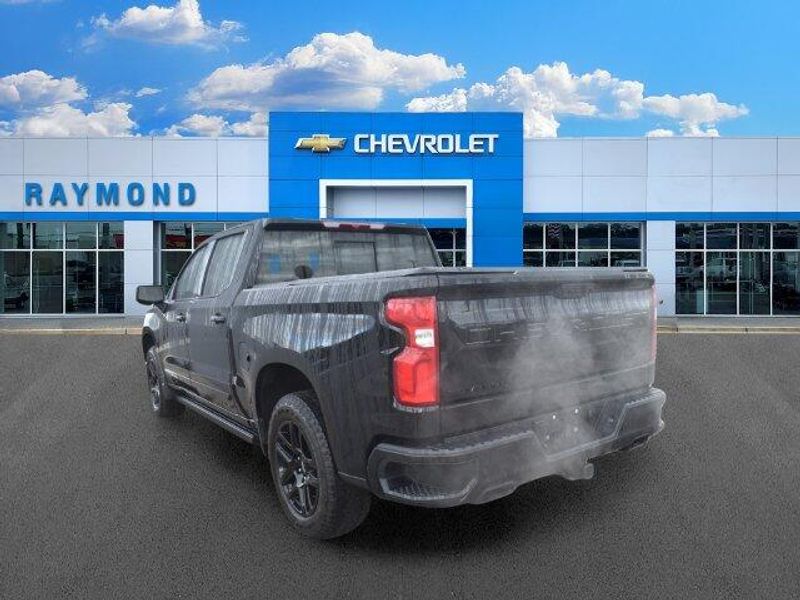 Used 2025 Chevrolet Silverado 1500 High CountryImage 5