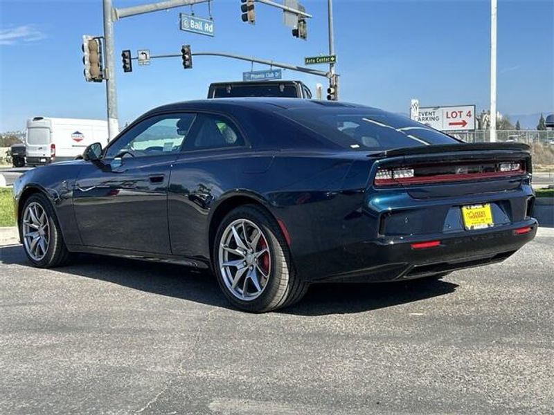 2024 Dodge Charger Daytona Scat Pack AwdImage 11