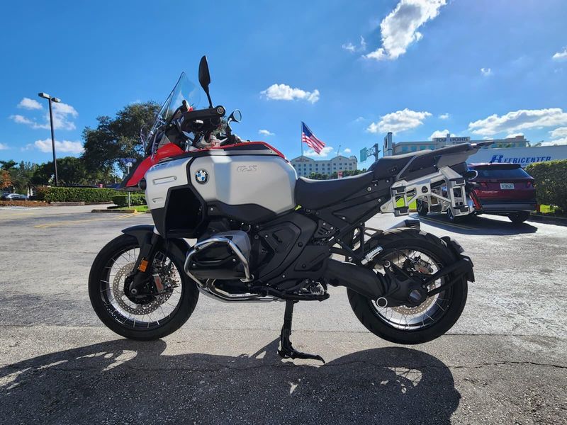 2026 BMW R 1300 GS AdventureImage 1