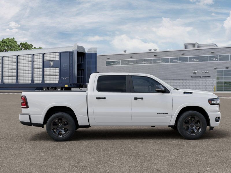 New 2027 RAM 1500 Big Horn Crew Cab 4x4 5
