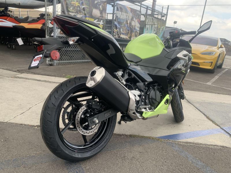 New 2026 Kawasaki NINJA 500 SE ABS Image 22