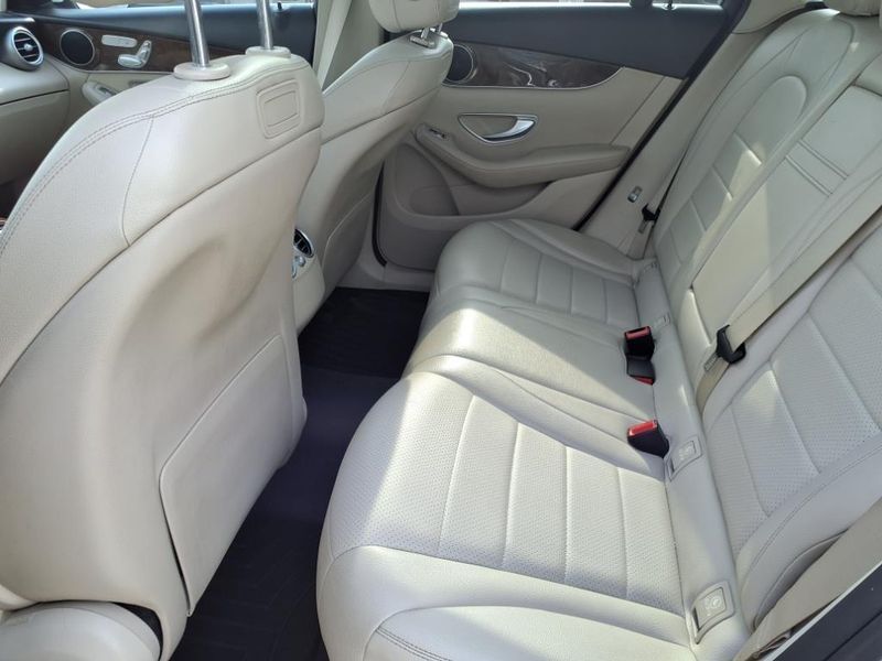 2018 Mercedes-Benz GLC 300 300Image 14