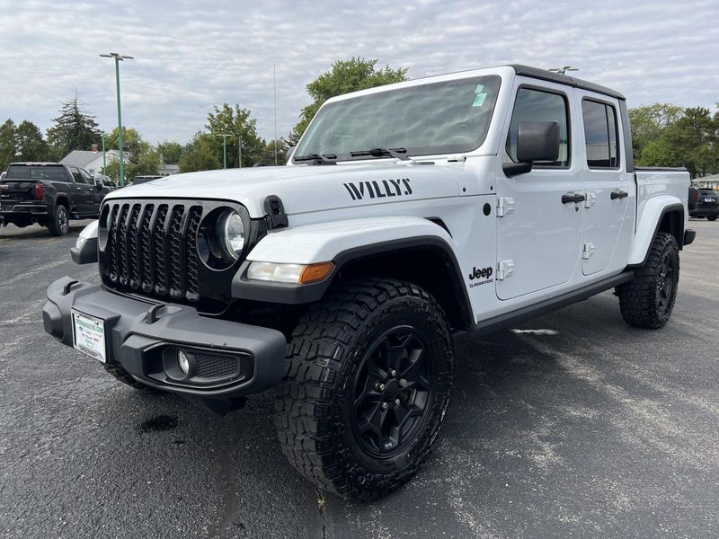 2021 Jeep Gladiator Willys photo 13