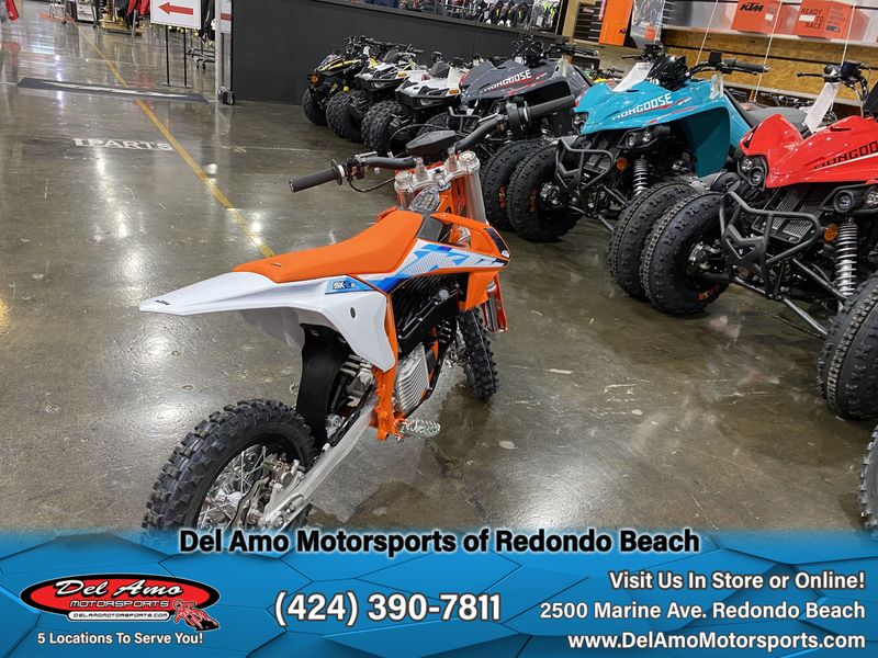 2024 KTM SX-E 3  in a ORANGE exterior color. Del Amo Motorsports of Redondo Beach (424) 304-1660 delamomotorsports.com 