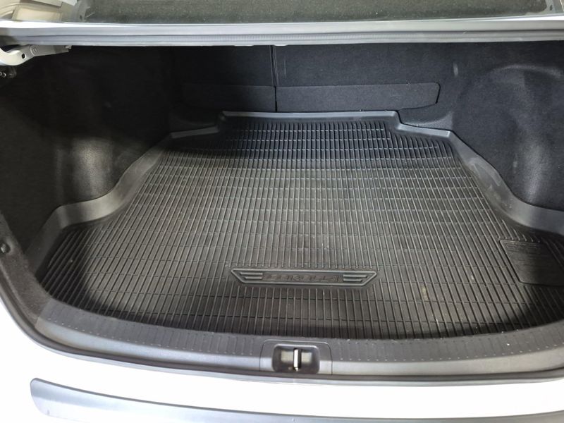 Used 2022 Toyota Corolla LEImage 13