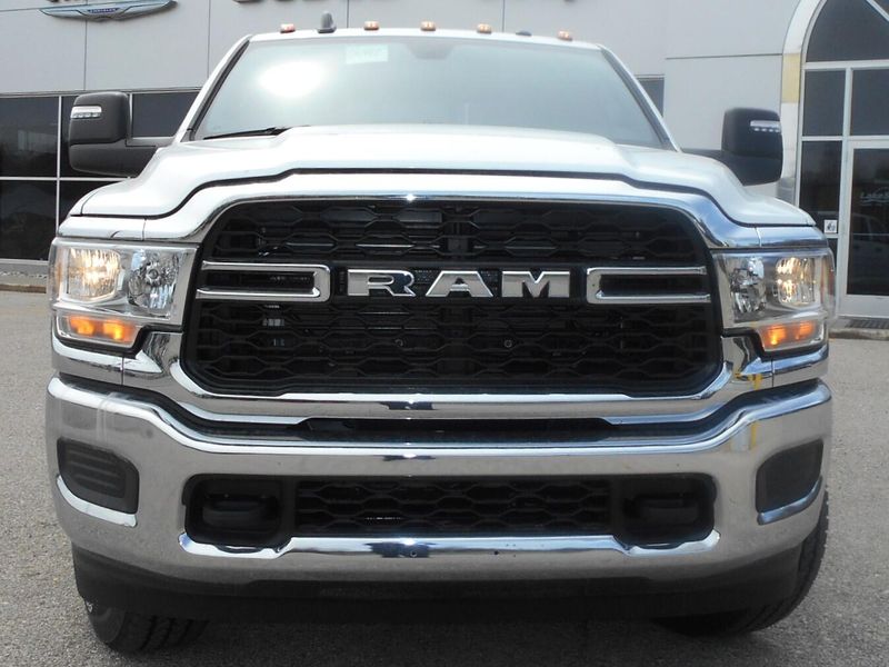 2024 RAM 2500 Tradesman Crew Cab 4x4 6