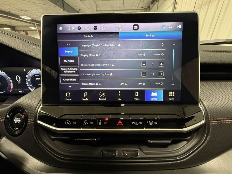 Used 2024 Jeep Compass TrailhawkImage 38