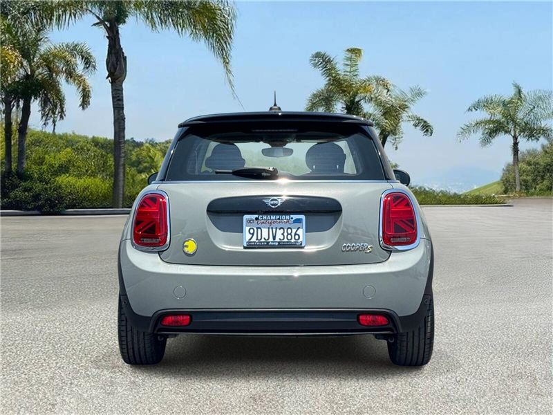 Used 2023 MINI SE Hardtop Cooper FWD