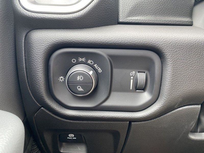 2023 RAM 1500 Lone Star Crew Cab 4x2 5