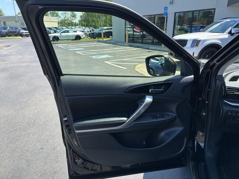 Used 2024 Mitsubishi Eclipse Cross SELImage 25