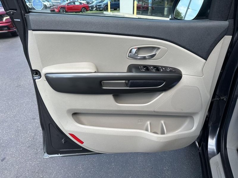 Used 2021 Kia Sedona EXImage 28