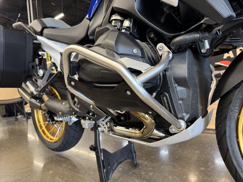 2025 BMW R 1300 GS - TROPHY - AUTOMATIC SHIFT ASSISTANT - RACING BLUE METALLIC 