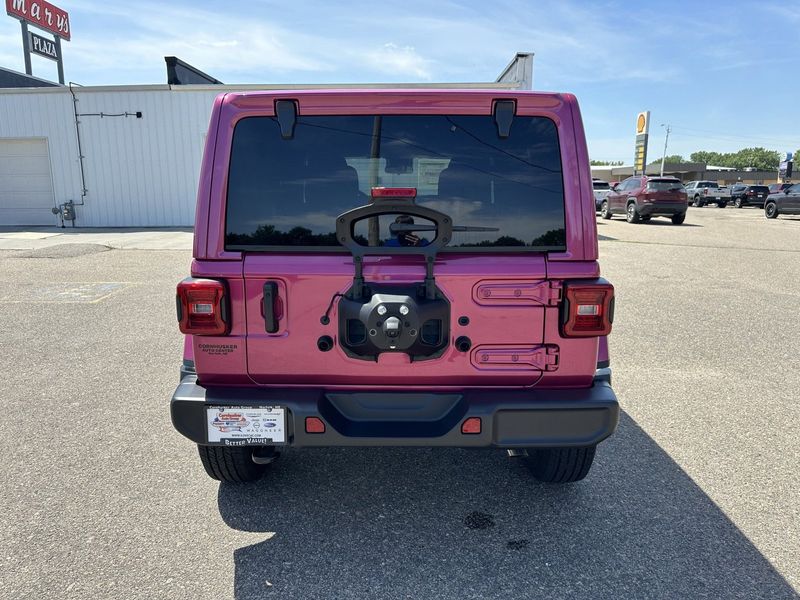 2024 Jeep Wrangler 4-door SaharaImage 7