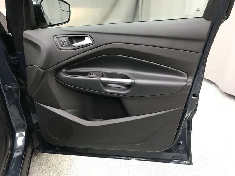Used 2019 Ford Escape SELImage 14