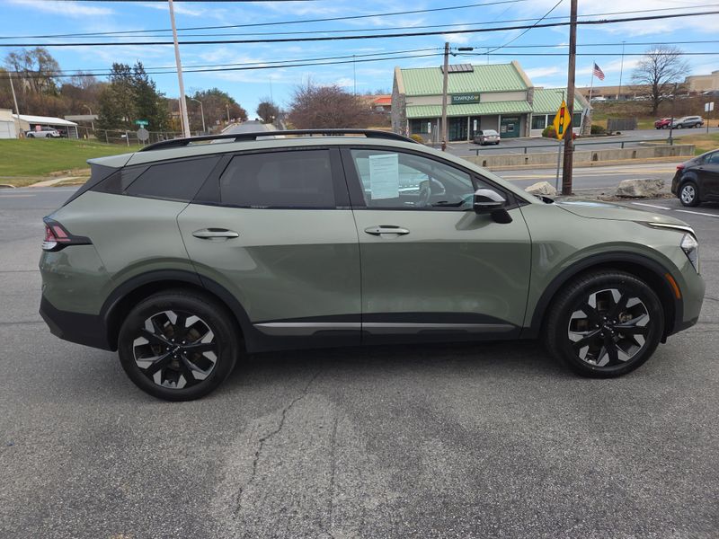 2023 Kia Sportage X-Line photo 2