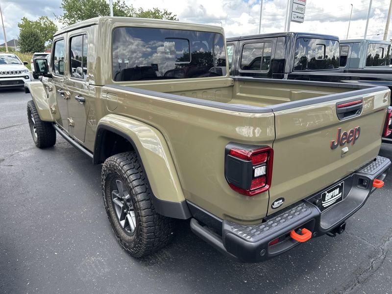New 2025 Jeep Gladiator Mojave X 4x4Image 11