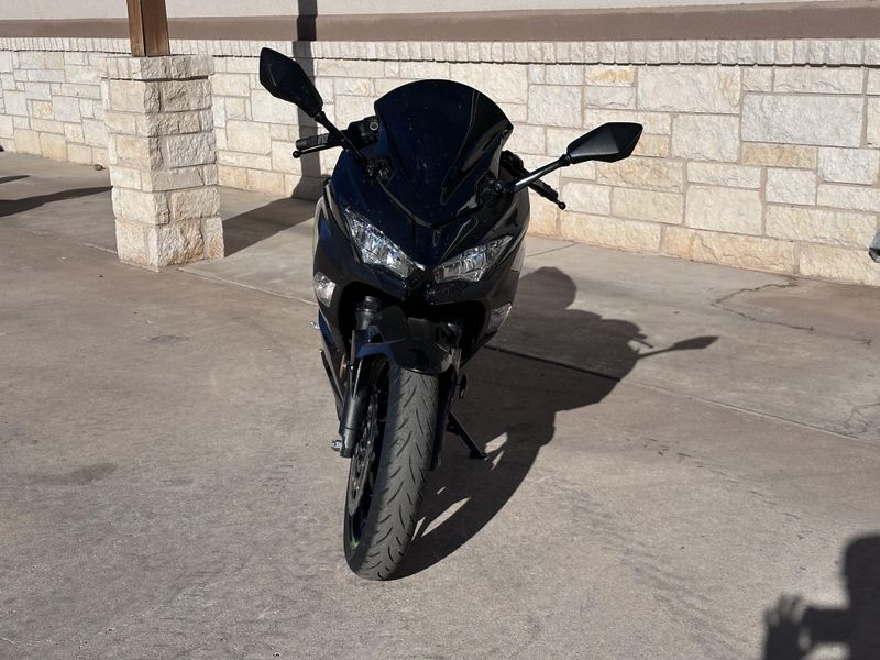 USED 2022 KAWASAKI NINJA 400 ABS Image 7