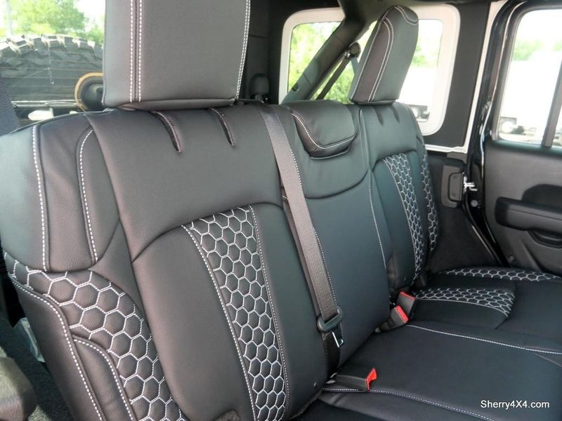 2023 Jeep Wrangler 4-door Sport Altitude 4x4Image 3
