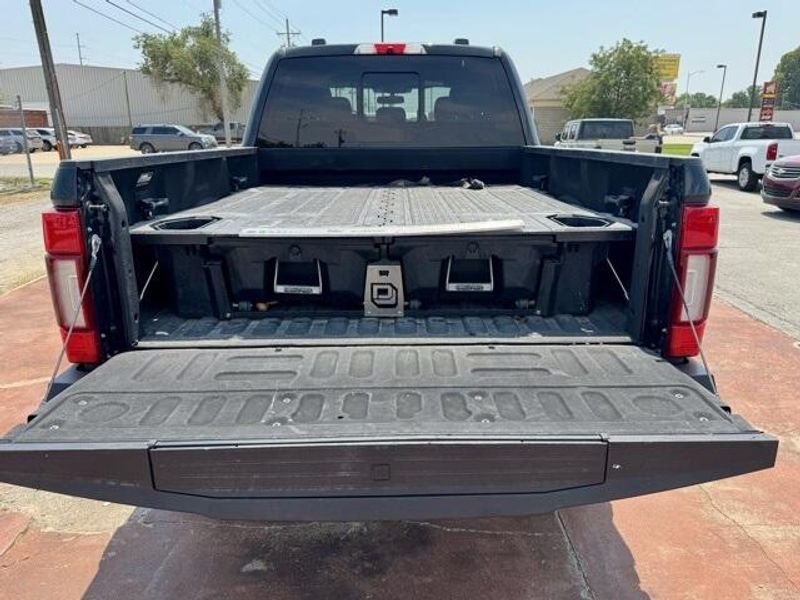 Used 2022 Ford F-350 PlatinumImage 7