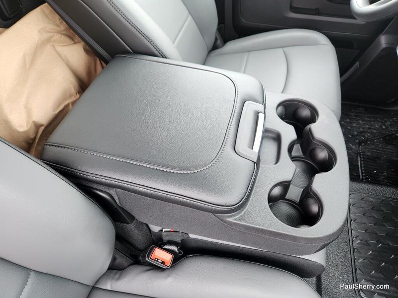 New 2026 RAM 3500 Tradesman Chassis Regular Cab 4x4 84' Ca