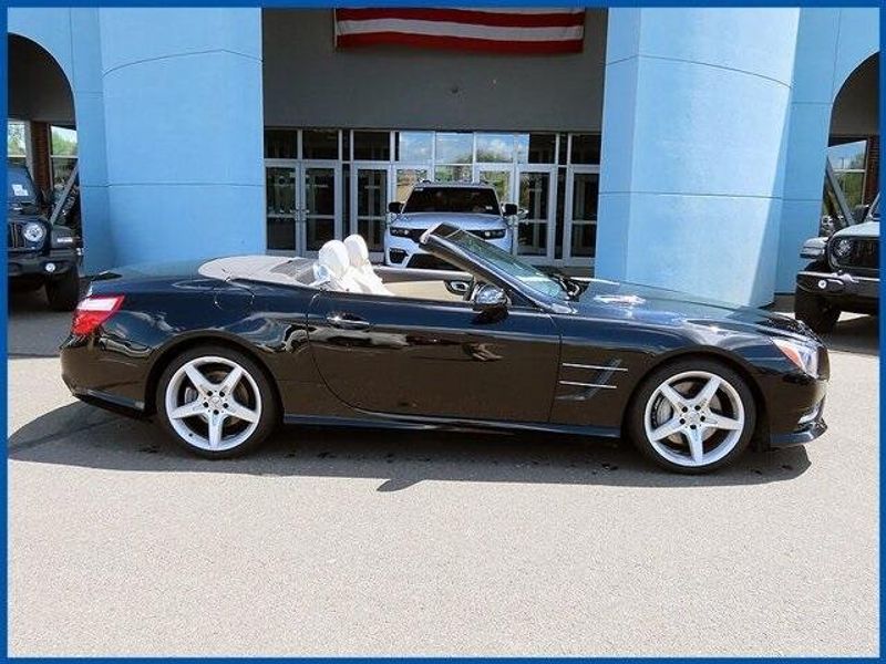 2013 Mercedes-Benz SL-Class SL 550Image 16