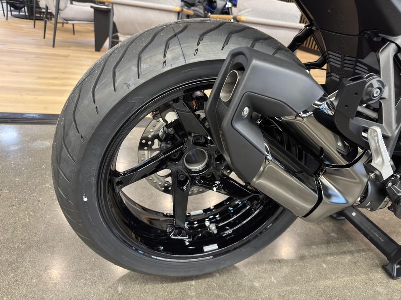 2026 BMW R 1300 RS - BLACK STORM METALLIC - TRIPLE BLACK 