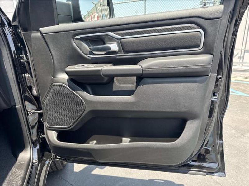 New 2026 RAM 1500 Big Horn Crew Cab 4x2 5'7' Box