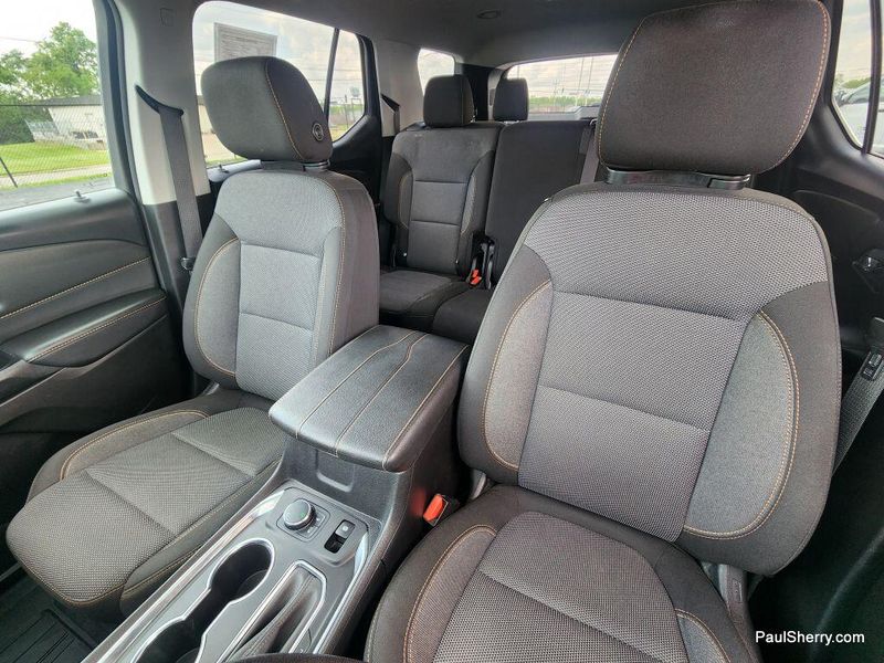 2020 Chevrolet Traverse LSImage 19