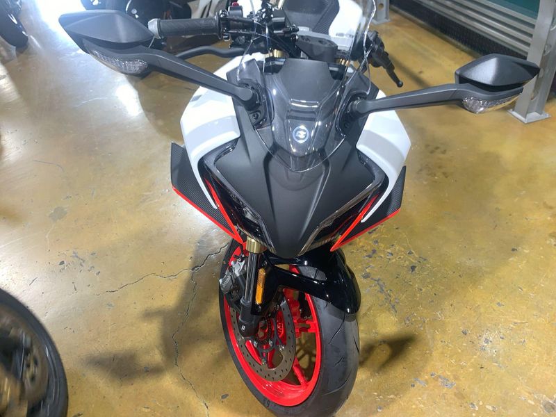 New 2025 CFMOTO 450SS Image 22